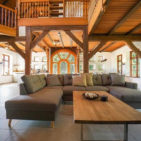 Ruhe Unter Reet-Haus Mit Sauna, Whirlpool Und Kamin Gnarrenburg Eksteriør bilde