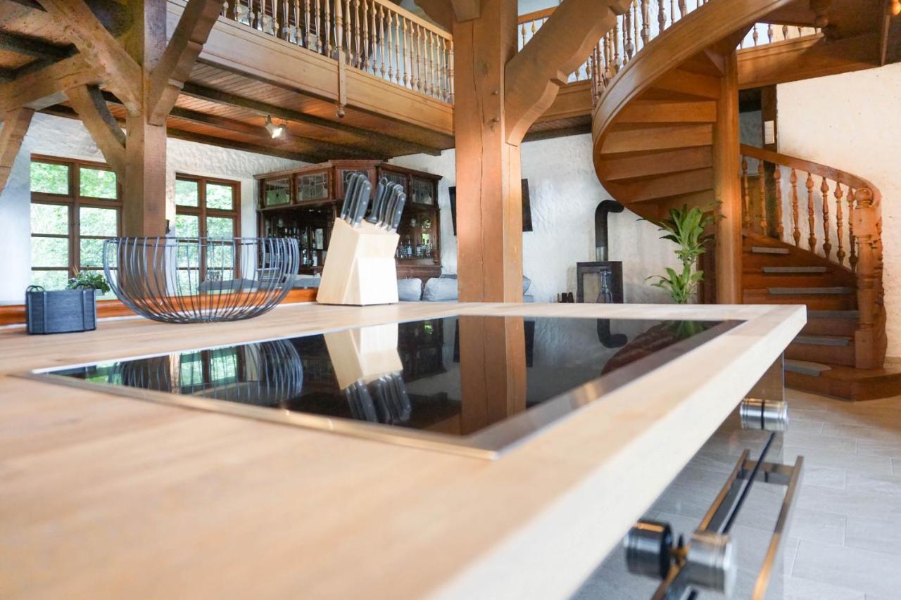 Ruhe Unter Reet-Haus Mit Sauna, Whirlpool Und Kamin Gnarrenburg Eksteriør bilde