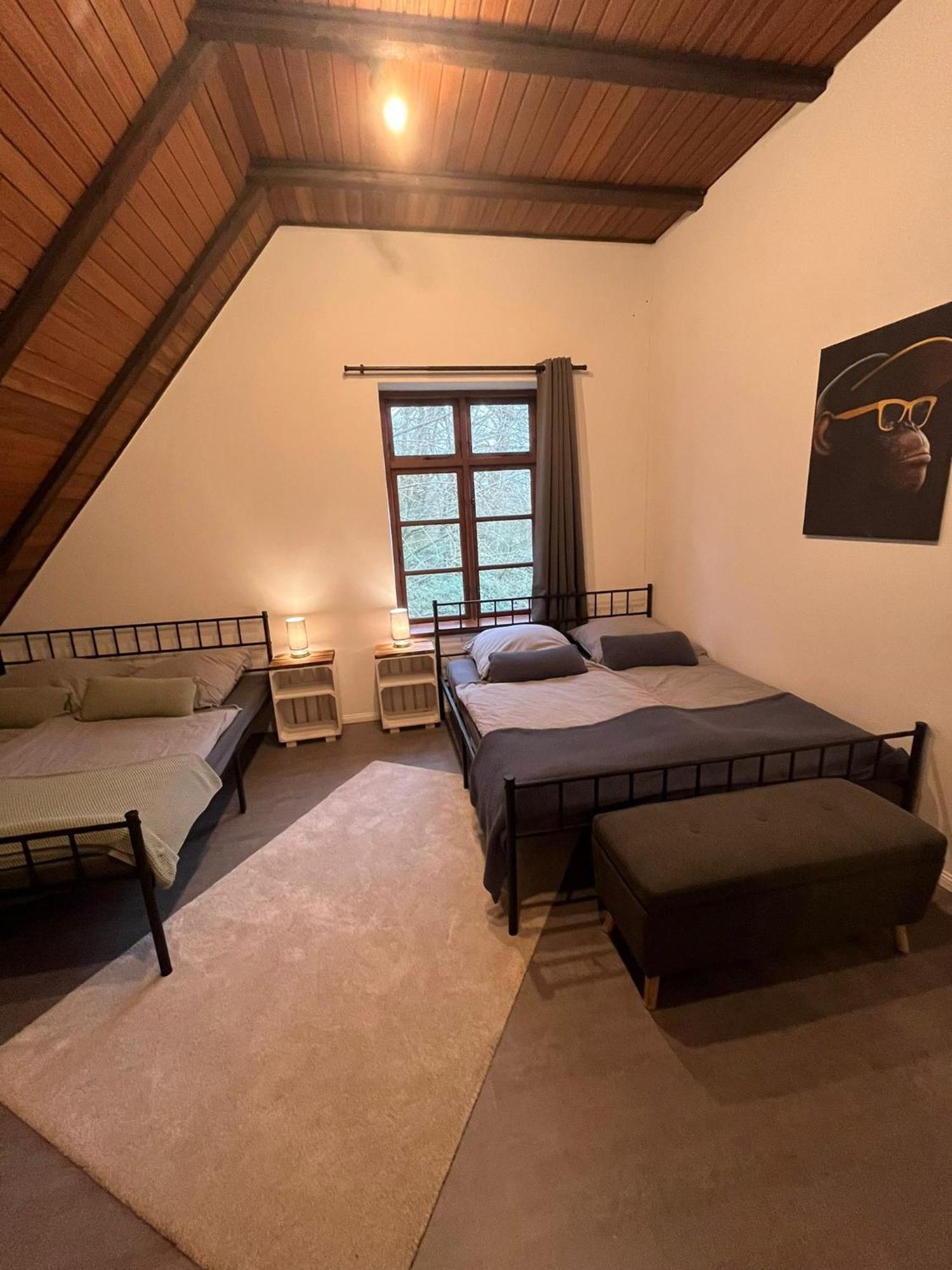Ruhe Unter Reet-Haus Mit Sauna, Whirlpool Und Kamin Gnarrenburg Eksteriør bilde